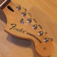 Tom Delonge Strat&nbsp;&copy;&nbsp;2026&nbsp;Guitar Angel