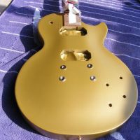 Les Paul refinish all over in vintage goldtop nitro cellulose&nbsp;&copy;&nbsp;2026&nbsp;Guitar Angel